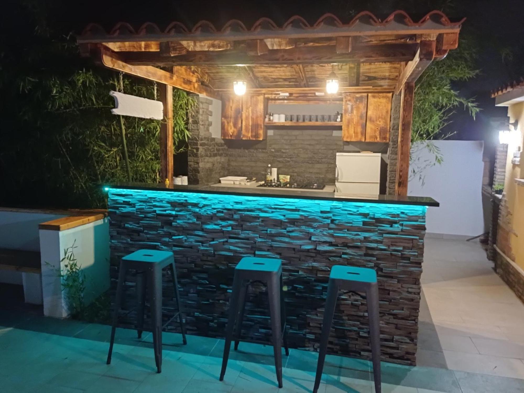 Holiday Home Carla And Dajana Veliki Vareški エクステリア 写真